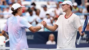 'It was weird': de Minaur beats Hewitt in Aussie tussle