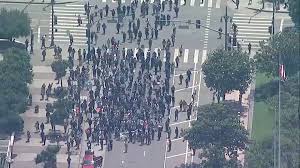 4th day of ICE protests: 700 Marines, 2K more National Guard troops deployed