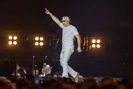 Morgan Wallen and Ella Langley Premiere New Duet, ‘I Can’t Love You Anymore’ On Stage