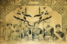 مشروطه نتیجه تلاش نیم قرن پیش از آن؛ ضرورتی تاریخی و نه توطئه خارجی / اختلافات ریشه‌ای؛ از مشروطه‌خواهان تا مستبدین