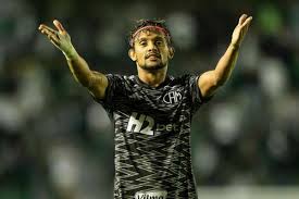 Scarpa surpreende ao revelar quais clubes tentaram tirá-lo do Atlético