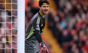 Sir Alex Ferguson names the three players pulling Man United out of crisis