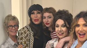Moria Casán y Sofía Gala: Ovación Compartida en el Multiteatro Tabarís