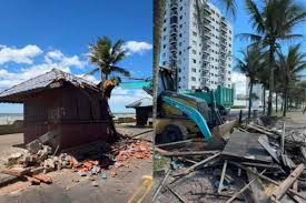Mais de 40 quiosques são demolidos nas praias de cidade do litoral de São Paulo e remodelação da orla para na Justiça