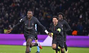 Eight goals, a penalty and a red card, PSG wins the spectacle against Tottenham