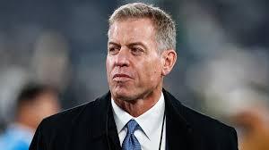 NFL legend Troy Aikman reveals post-divorce struggles: 'That was my rock 
bottom'