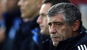 Trainer <b>Fernando Santos</b> (r.) hat &quot;Euro-Harry&quot; Angelos Charisteas nicht in <b>...</b> - fernando-santos-514