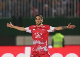 واکنش فرشاد احمدزاده با ایموجی قلب به خبر جدایی اش از پرسپولیس