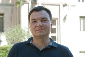 Caltech&#39;s Vladimir Markovic, professor of mathematics, has been chosen to receive the 2012 Clay Research Award from the Clay Mathematics Institute. - M-picture-1