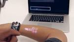 LumiWatch ساعة ذكية تحول يدك