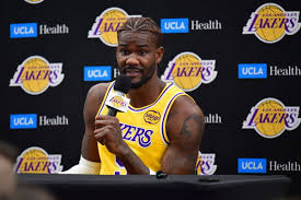 ¡Ayton vuelve! Lakers vs Mavericks: ¿Victoria asegurada en NBA Cup?