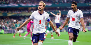 EN DIRECT, Mexique-Angleterre : les Three Lions reprennent deux buts d’avance et se donnent de l’air après l’expulsion de Quansah