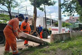 Obra da prefeitura poderia ter evitado morte dos meus pais, diz filho de casal que teve carro arrastado por enchente em SP