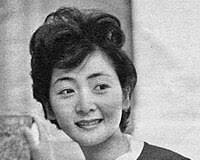 真理ヨシコさんと中野慶子さんの画像