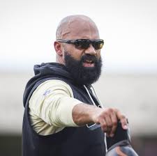 The Saints continue to add to their running back room with latest veteran signing