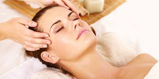 75-Min Signature TCM Eye &quot;Bo-Jin&quot; Treatment + TCM Head Massage &amp; Brightening Neck Spa; 2 Options Available: 1 Session - Only $18 instead of $304 ... - SupremeQX-EyeBoJin