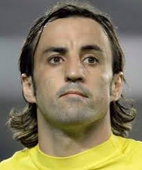 Enrique Álvarez Sanjuan, deportivamente conocido como Quique Álvarez (20 de julio de 1975, en Vigo, Pontevedra) es un entrenador y ex jugador de fútbol ... - quique_alvarez_300