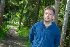 Oulun kaupunki perustelee, miksi perussuomalainen kansanedustaja saa luennoida kirjastossa rasismista