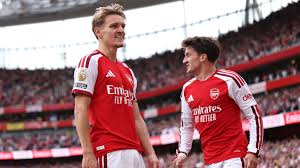 Arsenal 2-1 Chelsea: Kai Havertz and Martin Odegaard secure comeback win for champions in pulsating London derby — Sky Sports