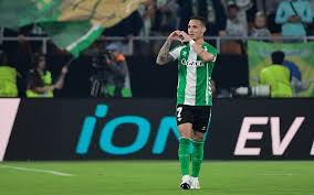 Antony busca retribuir carinho do Real Betis com a Copa del Rey