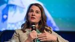 Melinda Gates battles promote contraception