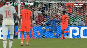 Bart Verbruggen Makes SPECTACULAR Save to Keep Netherlands Level in Extra Time Against Morocco
