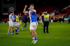 日本代表29歳に“異例の10点評価” イングランドで無双…現地絶賛「今季唯一の満点」（FOOTBALL ZONE）