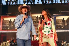 Ella Langley Brings Out Theo Von for ‘You Look Like You Love Me’ Duet at Stagecoach