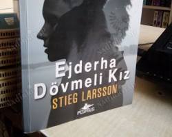 Stieg Larsson kitaplarının kapakları resmi