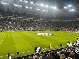 TF Player Ratings - United 3-0 PSV