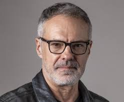 Ricardo Waddington define seu time de diretores para continuação de 'Avenida Brasil'