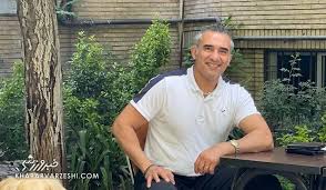 احمدرضا عابدزاده و ماشینی که آرزوی خیلی‌ها بود +عکس - پارس فوتبال