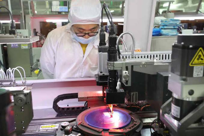 Samsung hikes chipmaking prices by up to 15% for new orders as demand for AI chips tightens capacity