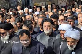 تشییع پیکر محمد قمی در پاکدشت؛ وداع مردم با نماینده پیشین مجلس