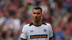 Kicker - News update