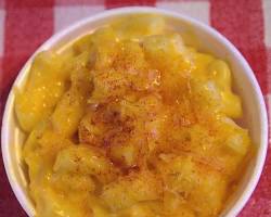 Image of Gus's World Famous Fried Chicken mac and cheese