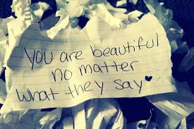 Resultado de imagen para christina aguilera beautiful tumblr