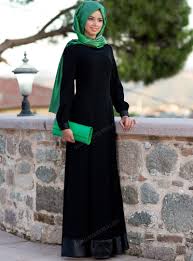 Résultat de recherche d'images pour "‫البسة للمحجبات 2015‬‎"