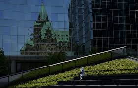 Le Devoir - News update