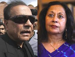 Pater Unfamilias: Salman Taseer (left) and Tavleen Singh. Review. Present In Our Memory Games. A self-identifying, dispiriting tour of Islam&#39;s extremities ... - salmaan_tavleen_20090323