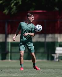 Levega abre o jogo sobre diferenças do futebol brasileiro e uruguaio