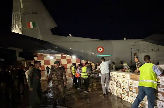 India delivers fifth tranche of medicines to flood-ravaged Nepal; 166 Indian nationals rescued as death toll tops 1,000