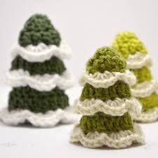 Résultat de recherche d'images pour "crochet Christmas tree"