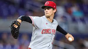 MLB.com