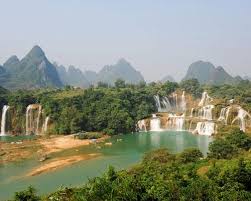 Imagini pentru cele mai frumoase cascade din lume video