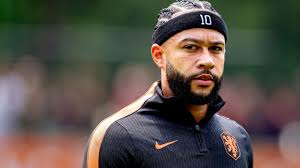 À ESPN, Memphis Depay responde sobre lesão no Corinthians e explica 'especialista particular' no clube