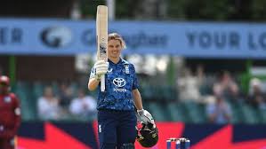 Jones, Beaumont make back-to-back centuries as England post 366