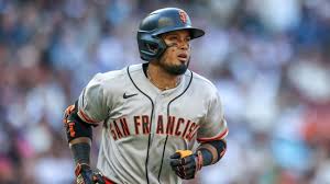 Giants trade 3-time batting champ Arraez to Phillies
