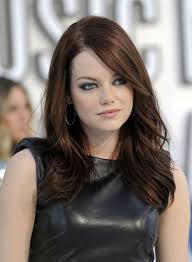 Resultado de imagem para emma stone cabelo antes e depois