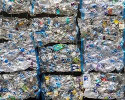 Image of AIpowered plastic sorting machine